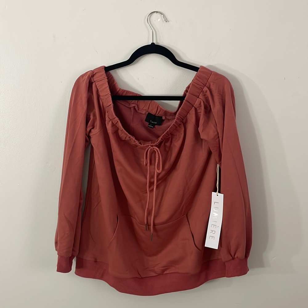 NWT Lumière Off The Shoulder Sweatshirt Sweatshirt Top Red